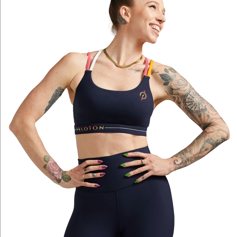 PELOTON Cadent Strappy Bra